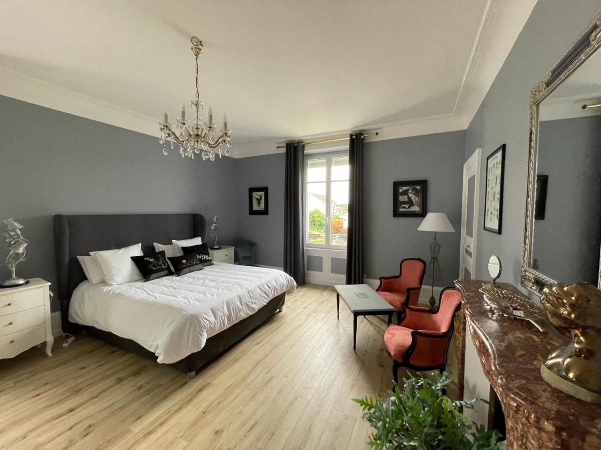La Maison Bleue « La Charade » Thaon-les-Vosges Dış mekan fotoğraf